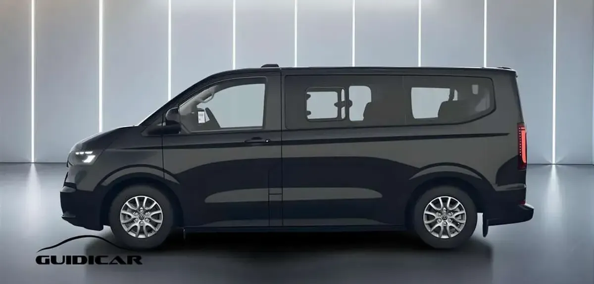 Nuova VW Caravelle Life 150 CV (110 kW) 2026 Midnight black metallizzato Furgone