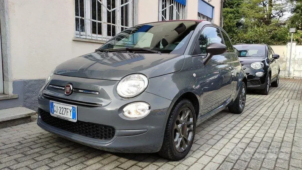 Usata Fiat 500 69 CV (50 kW) 2022 Grigio Cabrio