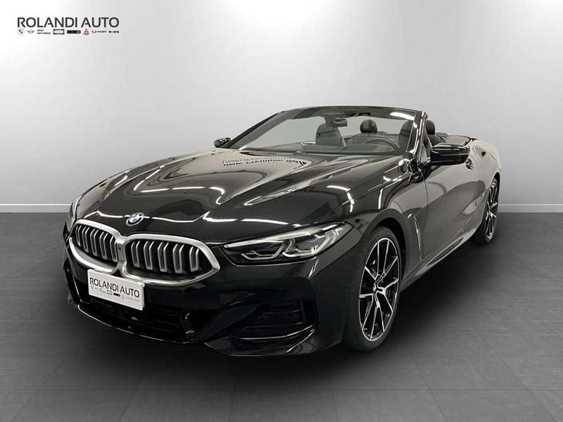 Usata BMW 840 340 CV (250 kW) 2023 Black sapphire metallizzato Coupé