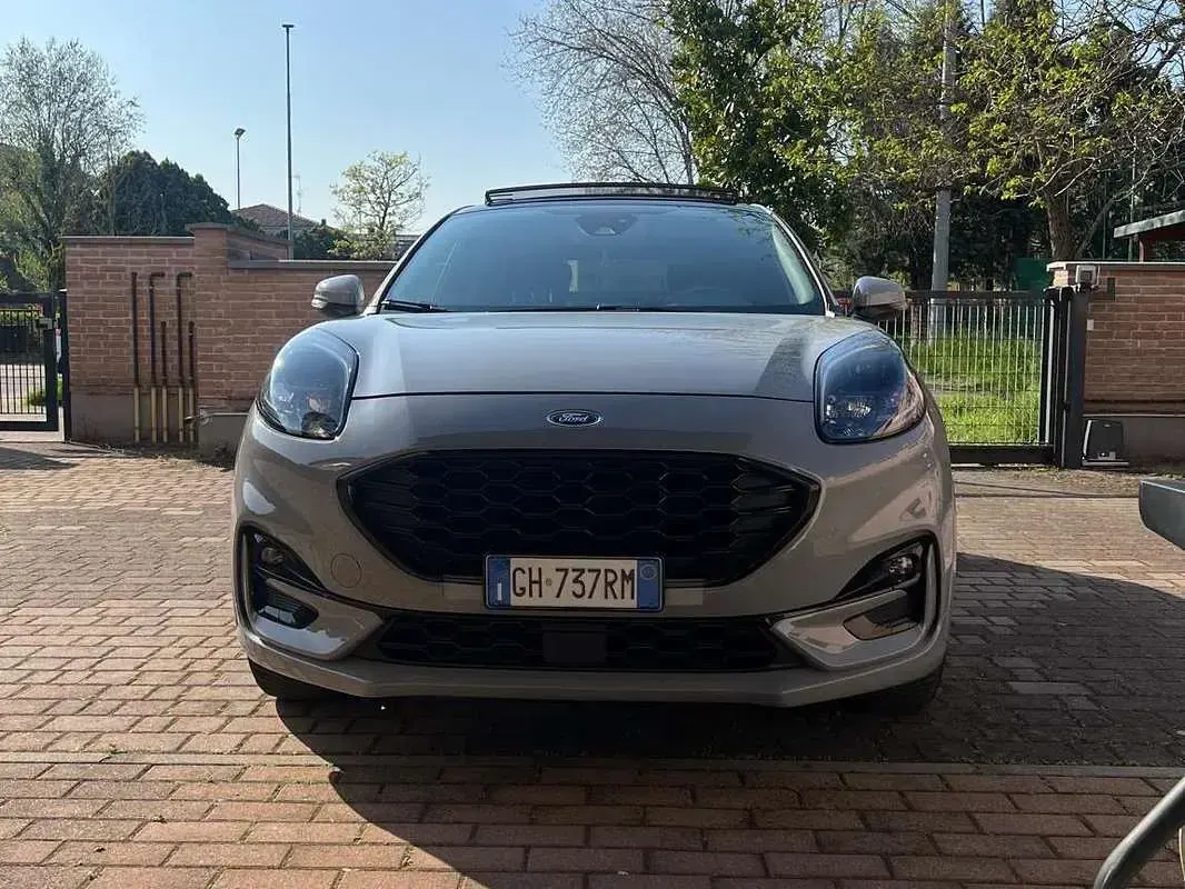Usata Ford Puma ST-Line 120 CV (88 kW) 2022 Grigio SUV