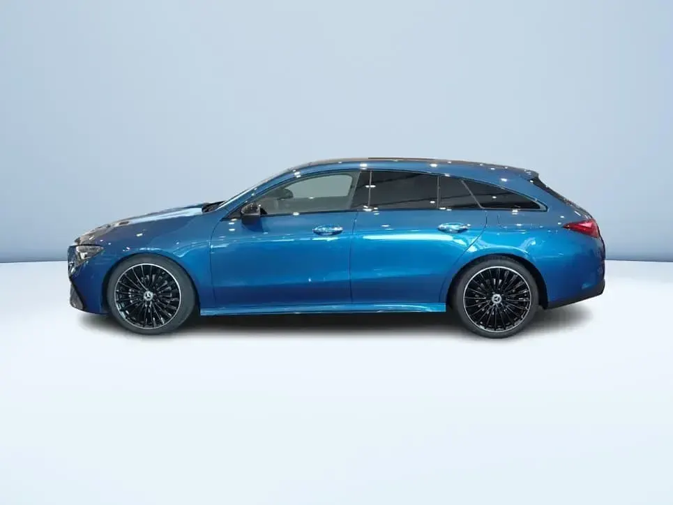 Usata Mercedes CLA180 Advanced Plus 116 CV (85 kW) 2024 Blu Coupé