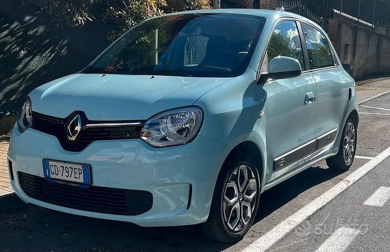 Usata Renault Twingo Intens 65 CV (47 kW) 2020 Verde Utilitaria