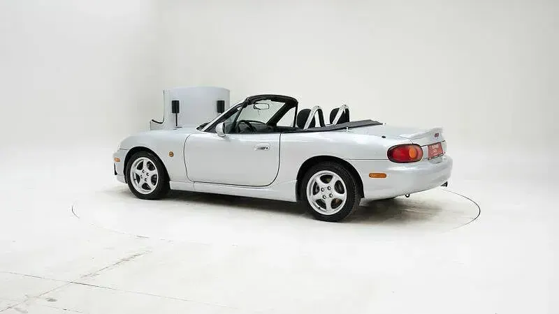 Usata Mazda MX5 139 CV (102 kW) 2000 Altri Cabrio