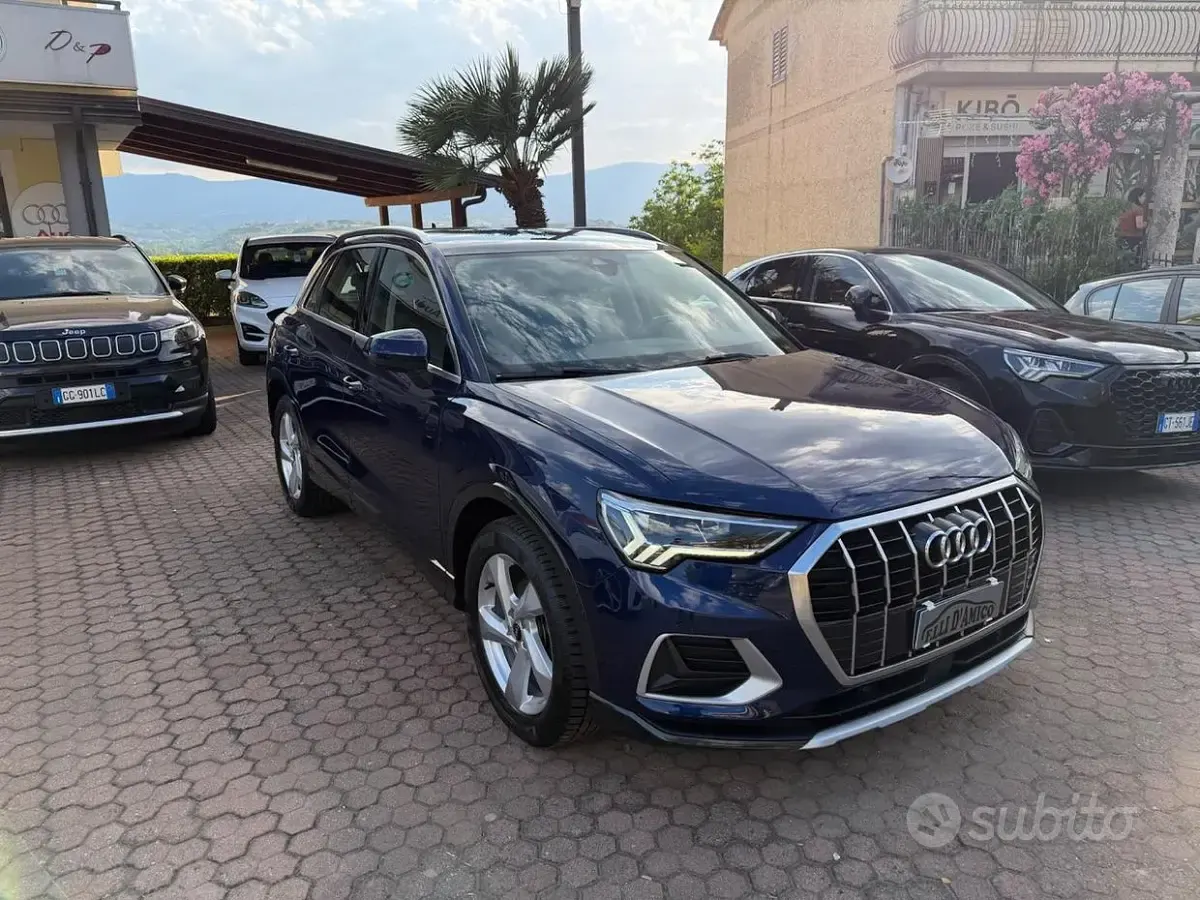 Usata Audi Q3 Advanced 150 CV (110 kW) 2023 Blu SUV
