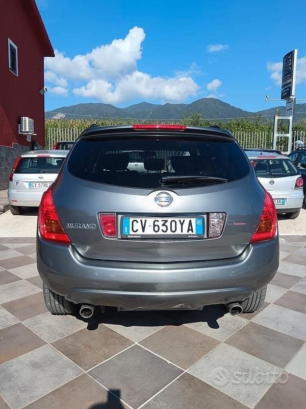 Grigio Usata 2005 Nissan Murano SUV | 3300 € (Buon prezzo) - Immagine 1/4
