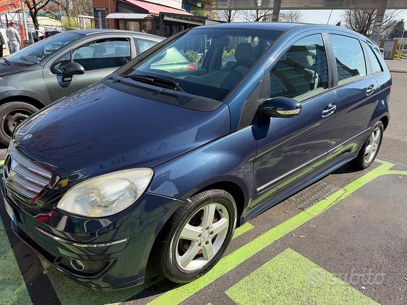 Usata Mercedes A200 Elegance 115 CV (84 kW) 2006 Blu Berlina