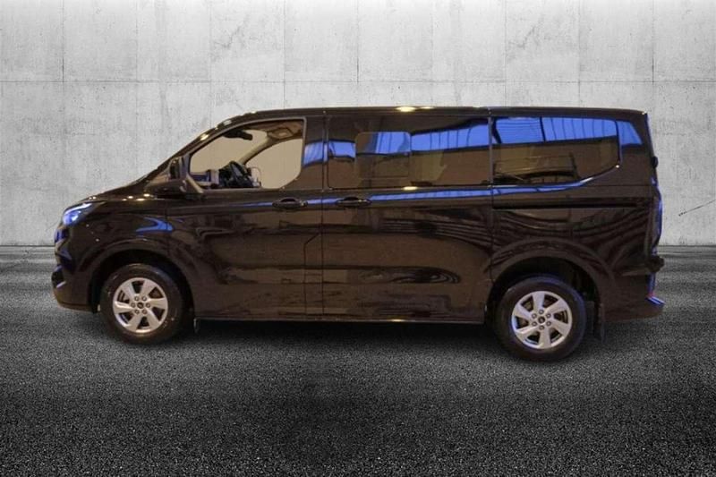 Usata Ford Transit Custom Titanium 136 CV (100 kW) 2025 Blu/azzurro Station wagon