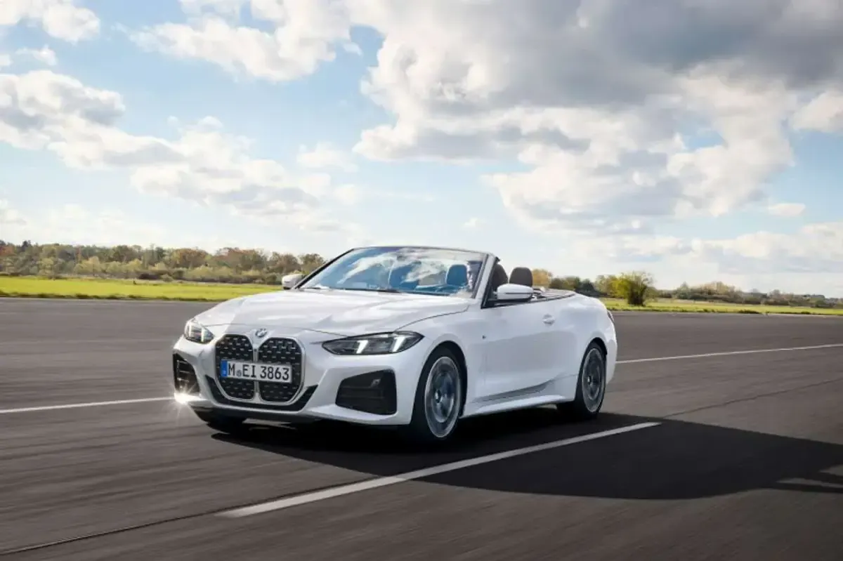 Usata BMW 420 Cabriolet M Sport 190 CV (139 kW) 2024 Argento Cabrio