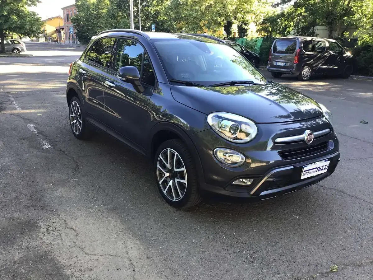 Usata Fiat 500X Cross 140 CV (102 kW) 2018 Grigio SUV
