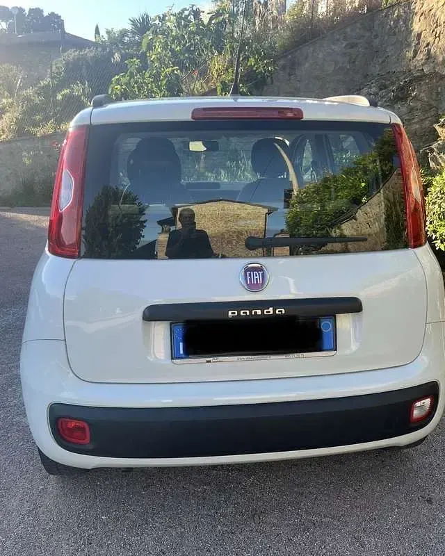 Usata Fiat Panda Lounge 69 CV (50 kW) 2016 Utilitaria