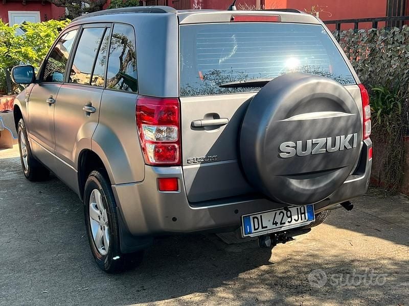 Usata Suzuki Grand Vitara 2007 Grigio SUV