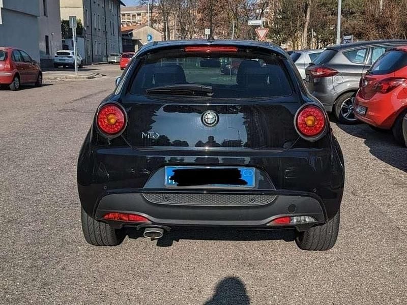 Usata Alfa Romeo MiTo Quadrifoglio Verde 120 CV (88 kW) 2015 Nero Utilitaria