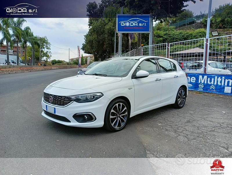 Usata Fiat Tipo Lounge 120 CV (88 kW) 2017 Bianco Berlina