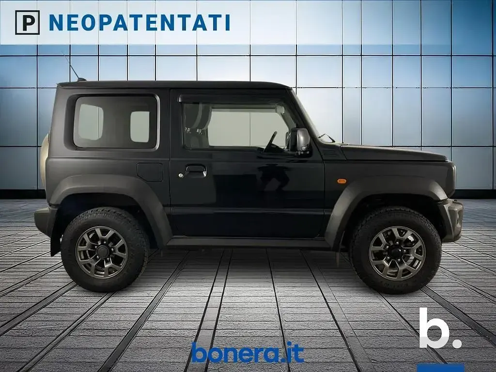 Usata Suzuki Jimny 102 CV (75 kW) 2019 Argento SUV
