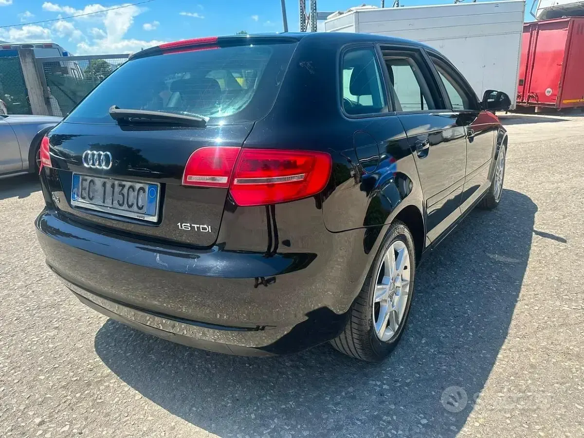 Usata Audi A3 90 CV (66 kW) 2010 Nero Utilitaria