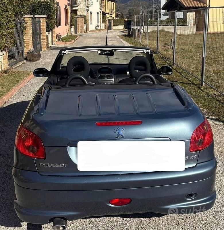 Usata Peugeot 206 2004 Grigio Cabrio
