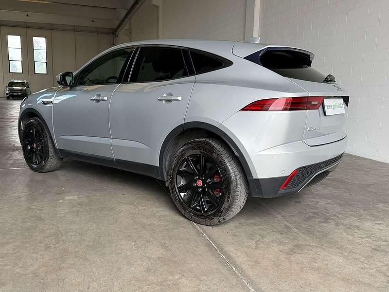 Begagnad Jaguar E-Pace SE 150 HK (110 kW) 2019 Silver SUV