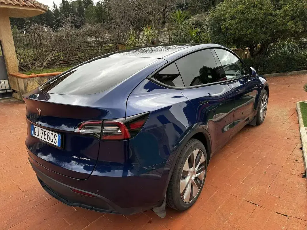 Usata Tesla Model Y 155 kW (211 CV) 2022 SUV