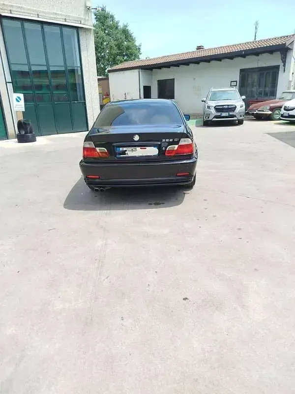 Usata BMW 328 193 CV (141 kW) 1999 Nero Coupé