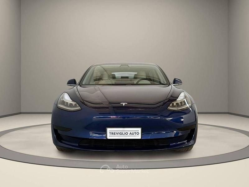 Usata Tesla Model 3 Standard Range 239 kW (325 CV) 2019 Blu / metallizzato Berlina