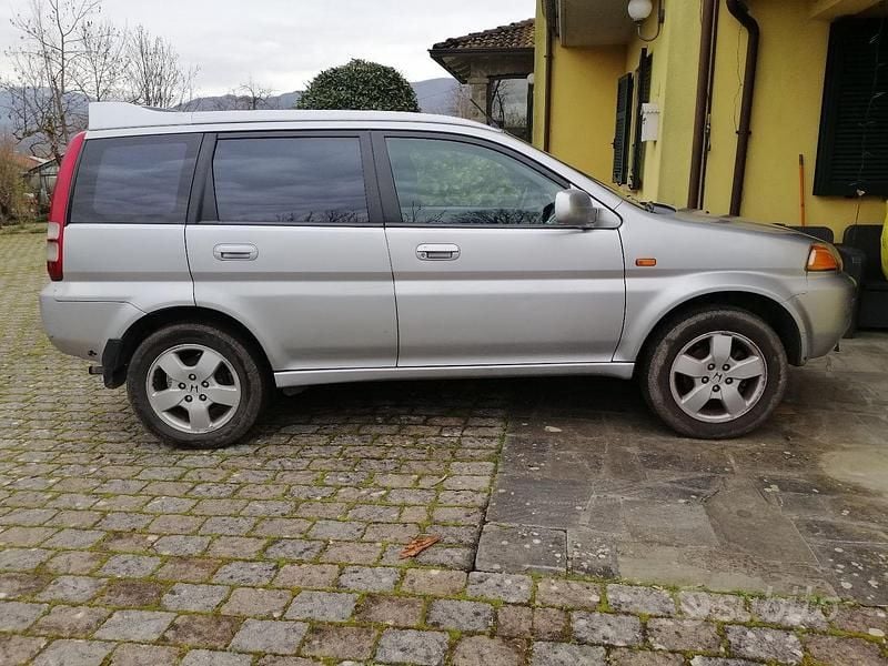Usata Honda HR-V 105 CV (77 kW) 2001 Grigio SUV