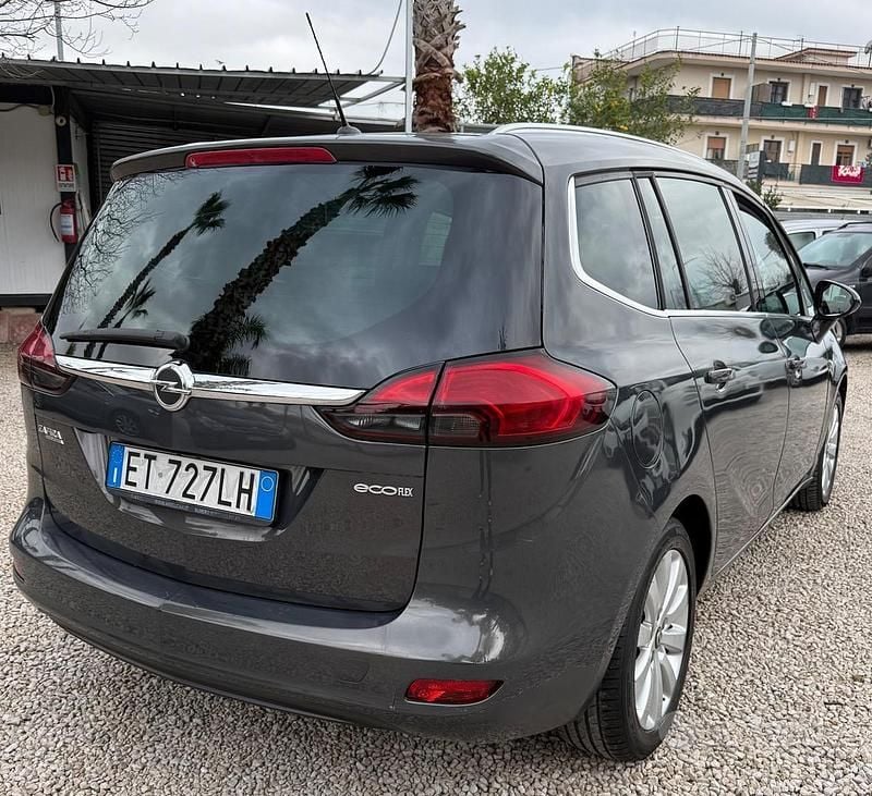 Usata Opel Zafira Tourer 130 CV (95 kW) 2013 Grigio Monovolume