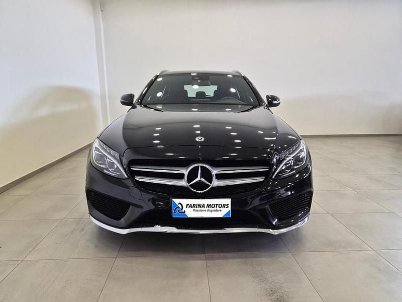 Usata Mercedes C250 Premium 204 CV (150 kW) 2017 Viola Station wagon