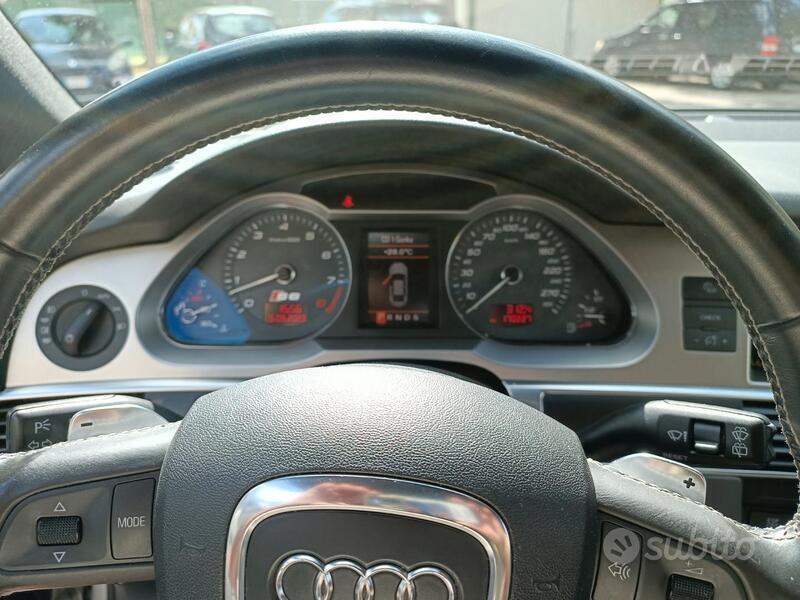 Usato 2006 Audi A6 Benzin (15.000 €)
