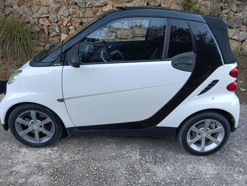 Usata Smart ForTwo Cabrio 84 CV (61 kW) 2009 Bianco Cabrio
