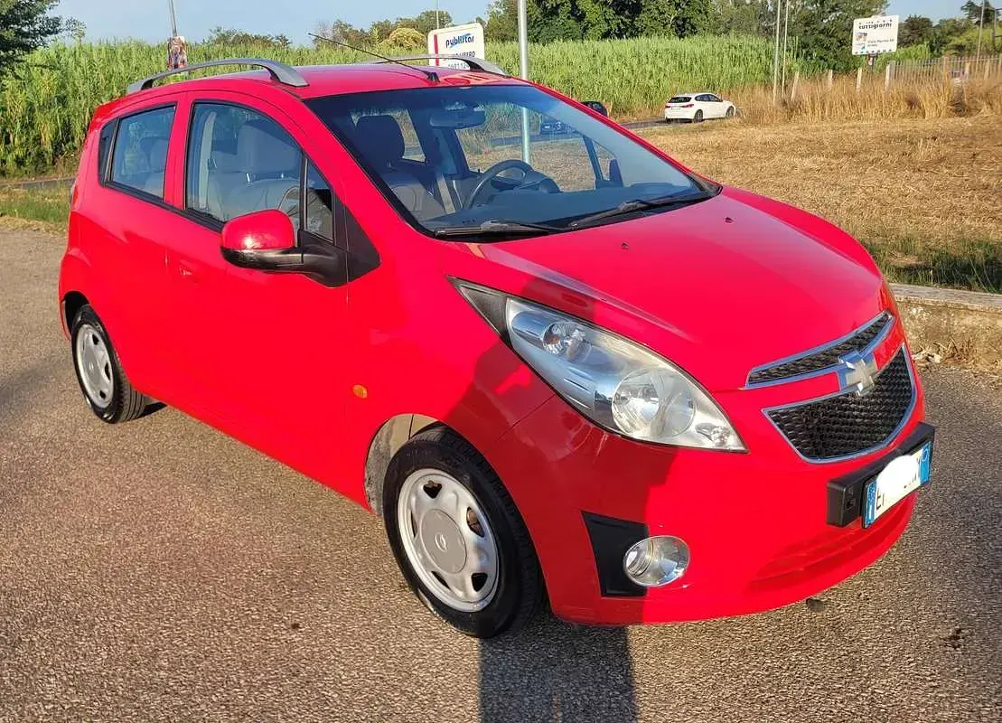 Usata Chevrolet Spark LS 68 CV (50 kW) 2010 Rosso Utilitaria