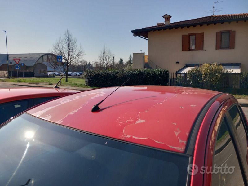 Usata Opel Agila 86 CV (63 kW) 2008 Rosso Utilitaria