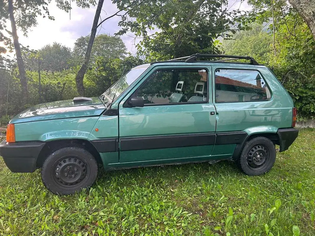 Usata Fiat Panda Young 39 CV (28 kW) 1999 Verde Berlina