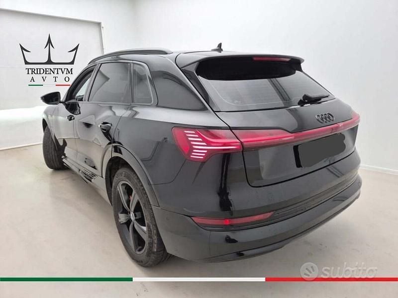 Usata Audi e-tron S-Line 230 kW (313 CV) 2019 Nero SUV