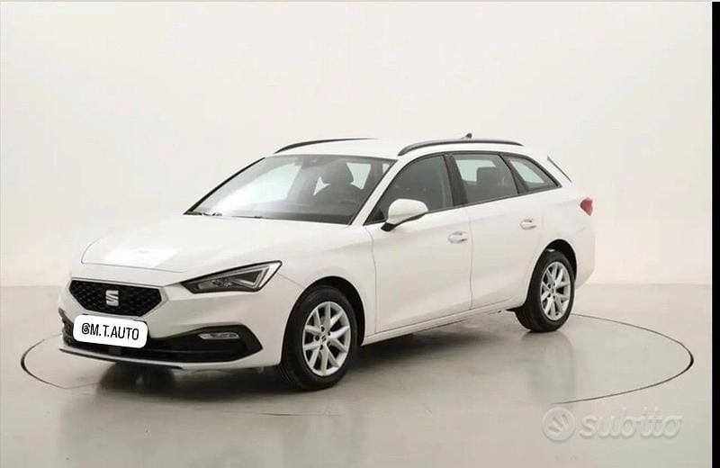 Usata Seat Leon Business 116 CV (85 kW) 2022 Bianco Station wagon