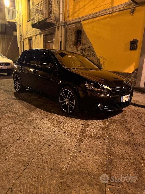 Usata VW Golf VI 110 CV (80 kW) 2009 Nero Utilitaria
