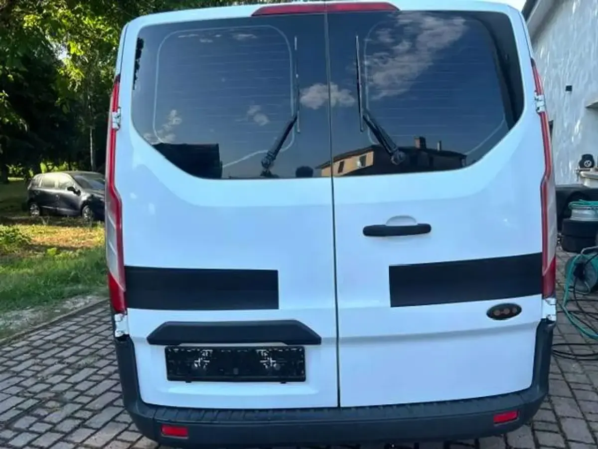 Usata Ford Transit Custom Trend 101 CV (74 kW) 2013 Bianco Monovolume