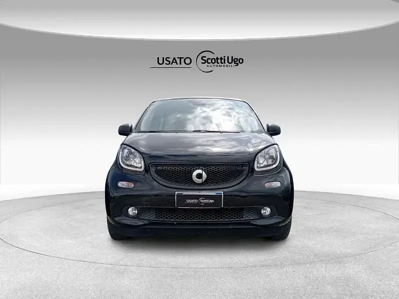 Usata Smart ForFour Passion 90 CV (66 kW) 2019 Nero Utilitaria