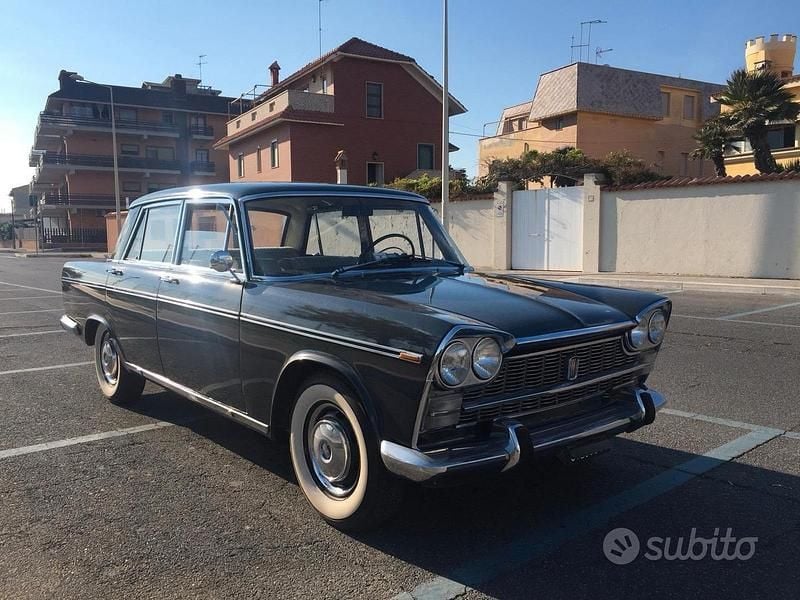 Usata Fiat 2300 Lusso 1960 Grigio Berlina