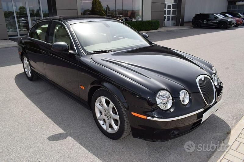 Occasion Jaguar S-Type Executive 207 ch (152 kW) 2005 Noir Berline