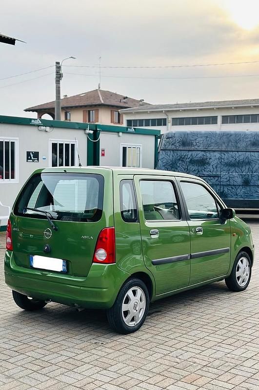Usata Opel Agila Comfort 58 CV (42 kW) 2002 Verde Monovolume