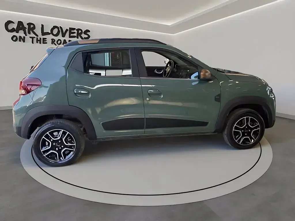 Usata Dacia Spring Extreme 47 kW (65 CV) 2023 Lichen kaki Utilitaria