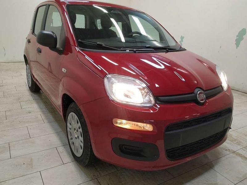 Nuova Fiat Panda Icon 69 CV (50 kW) 2025 Rosso Berlina