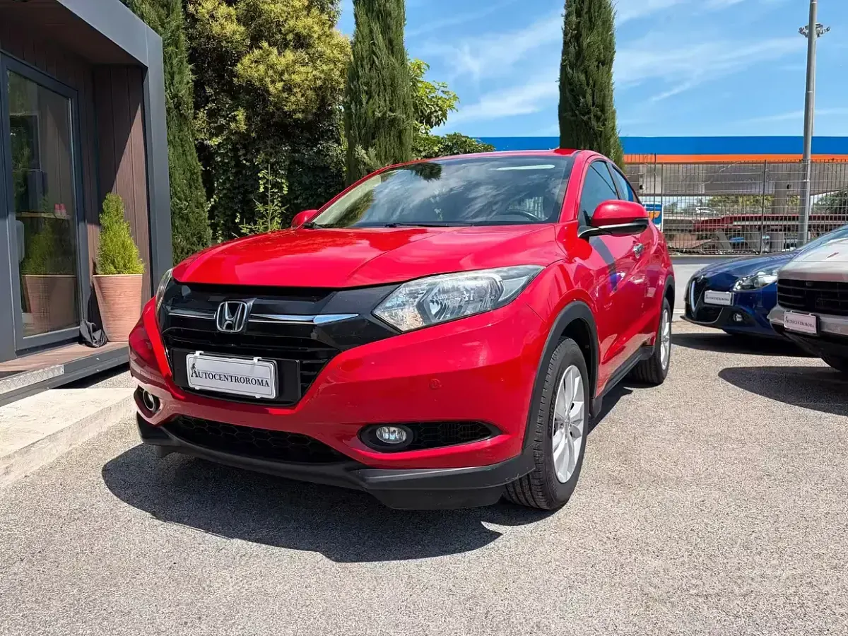 Usata Honda HR-V Elegance 120 CV (88 kW) 2017 Rosso SUV