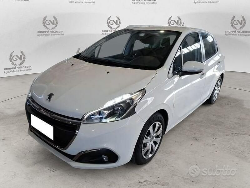 Bianco Usata 2019 Peugeot 208 Active Due volumi | 10.900 € (Ottimo prezzo) - Immagine 1/3