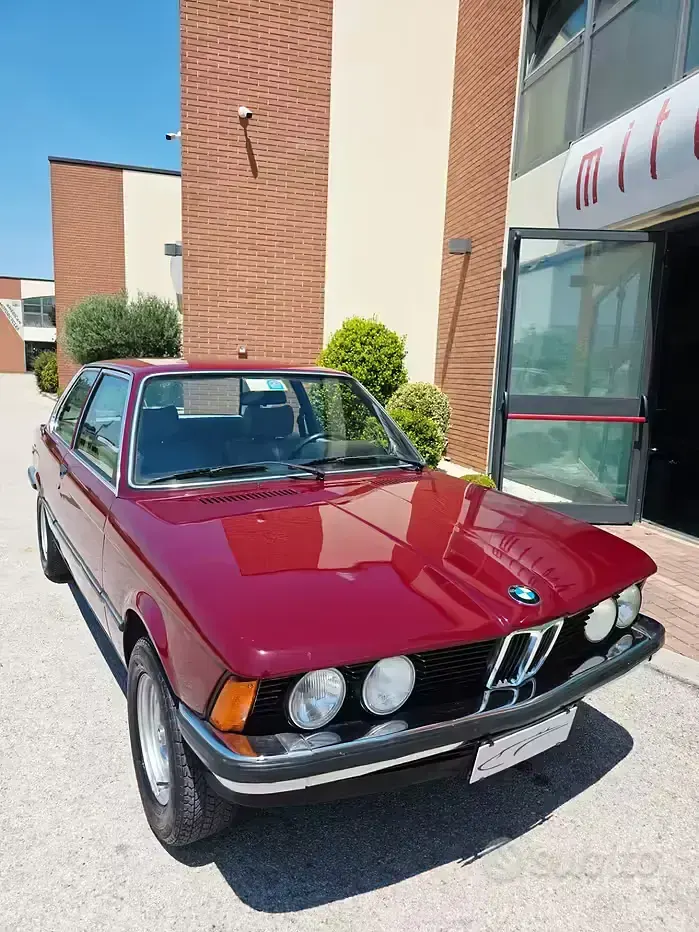 Usata BMW 320 Efficient Dynamics 98 CV (72 kW) 1970 Coupé