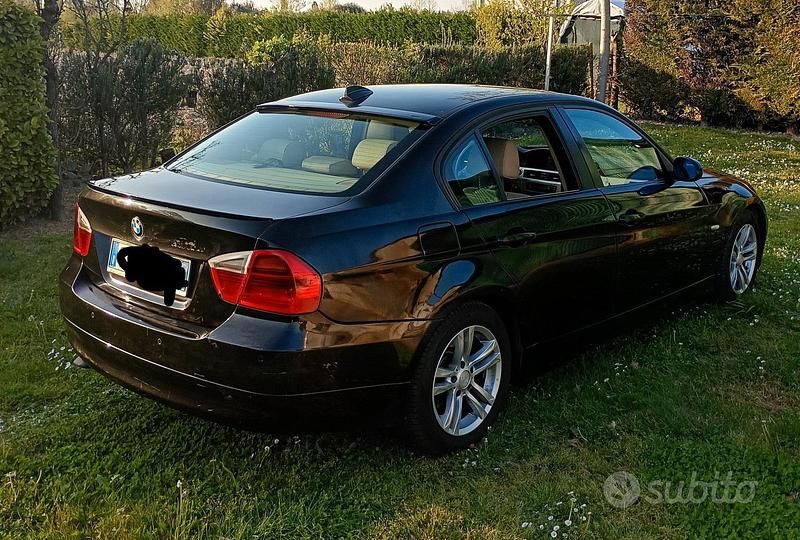 Usata BMW 320 163 CV (119 kW) 2006 Nero Berlina