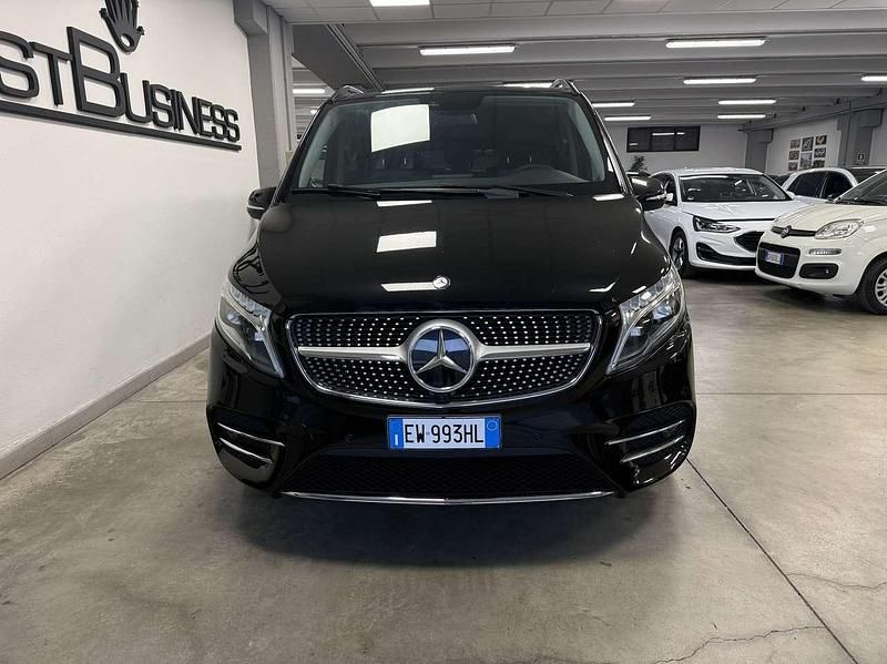 Usata Mercedes V220 AMG 163 CV (119 kW) 2015 Nero Monovolume