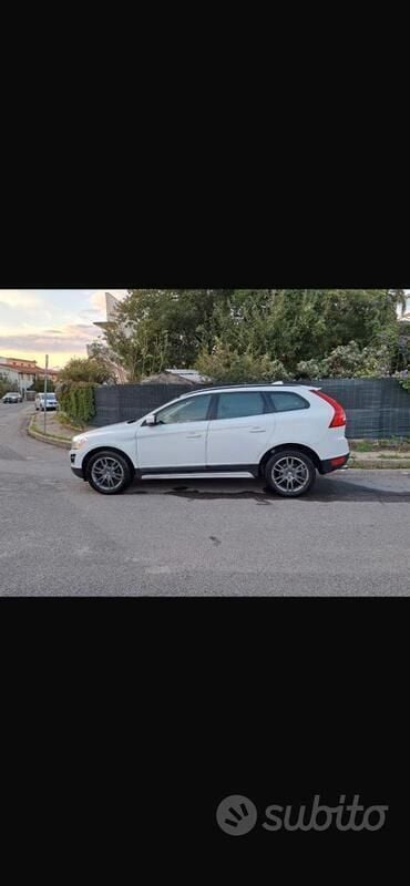 Usata Volvo XC60 175 CV (128 kW) 2010 SUV
