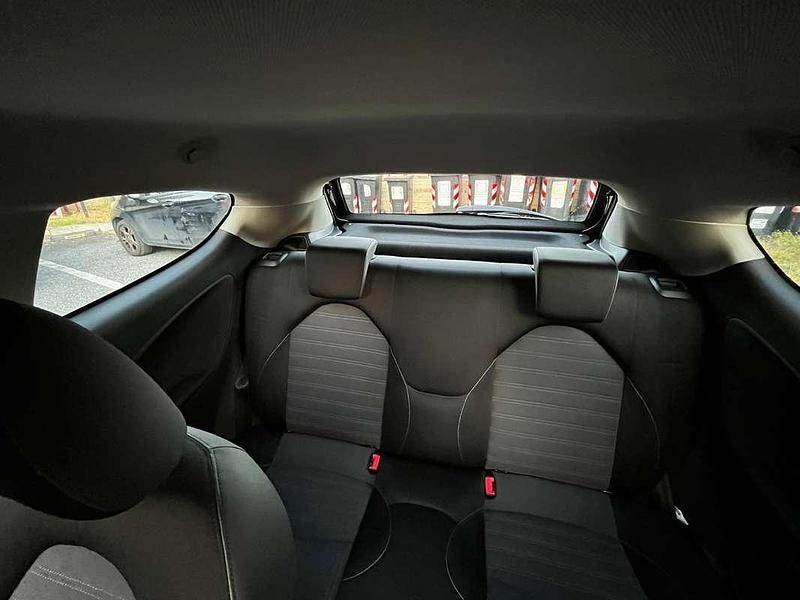 Nero Usata 2018 Alfa Romeo MiTo Due volumi | 8600 € (Buon prezzo) - Immagine 1/4