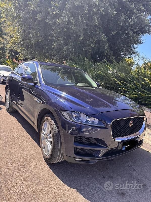 Usata Jaguar F-Pace Prestige 180 CV (132 kW) 2017 Blu SUV